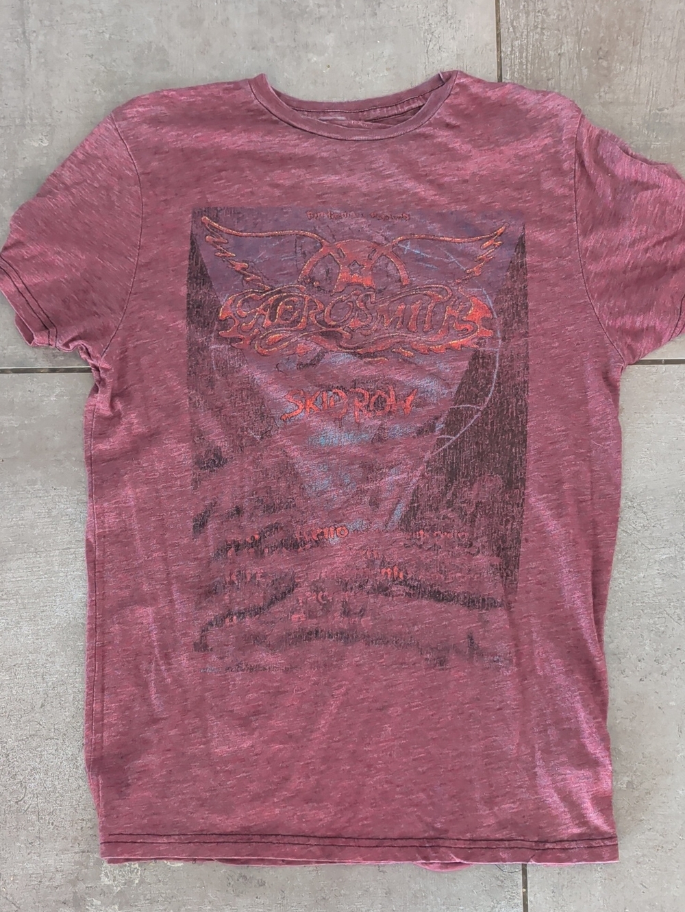 Roots Of Rock Aerosmith/Skidrow Men’s Graphic Crew Tee